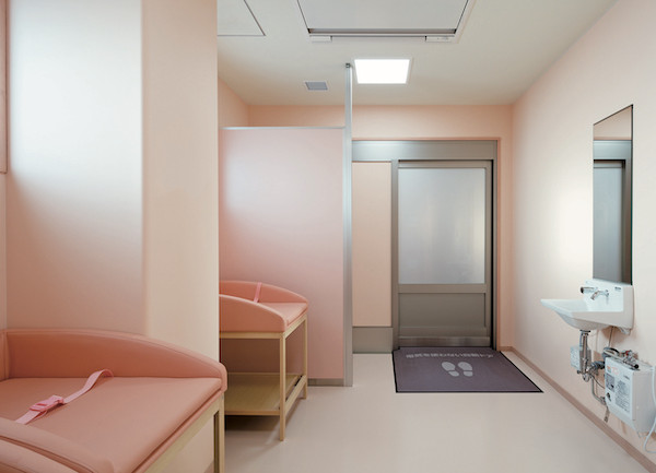 福島県いわき市・子ども元気センター授乳室の自動ドア